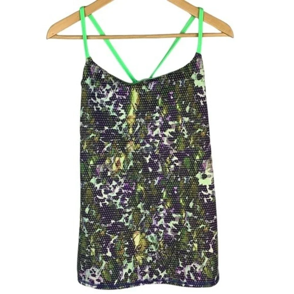 Lululemon women’s dancing warrior tank top size 8